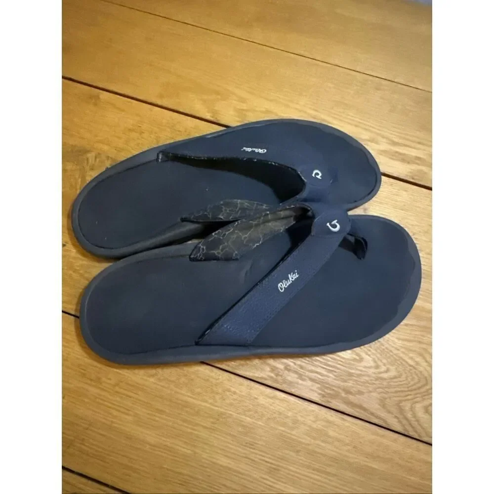 OluKai Men's Ohana sandal black 15